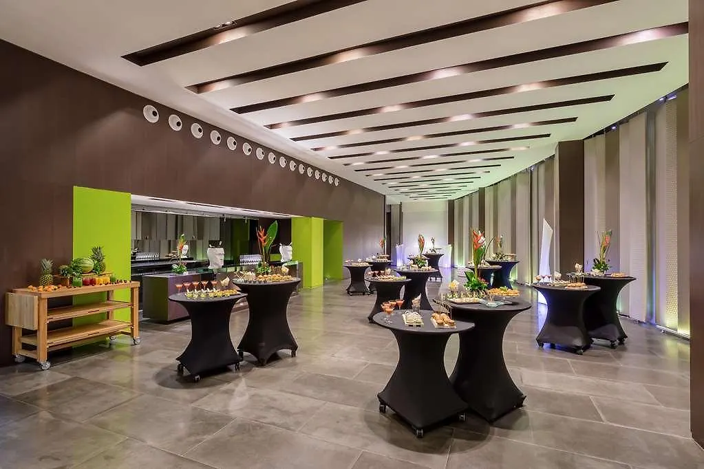Barcelo Malaga Otel