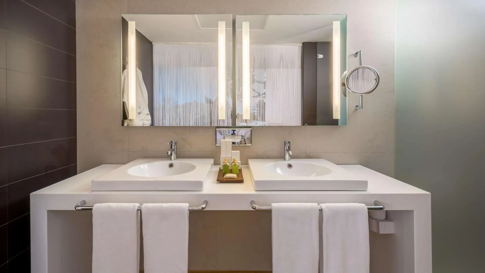 Barcelo Malaga Otel